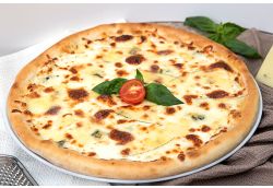 Pizza Quattro Formaggi
